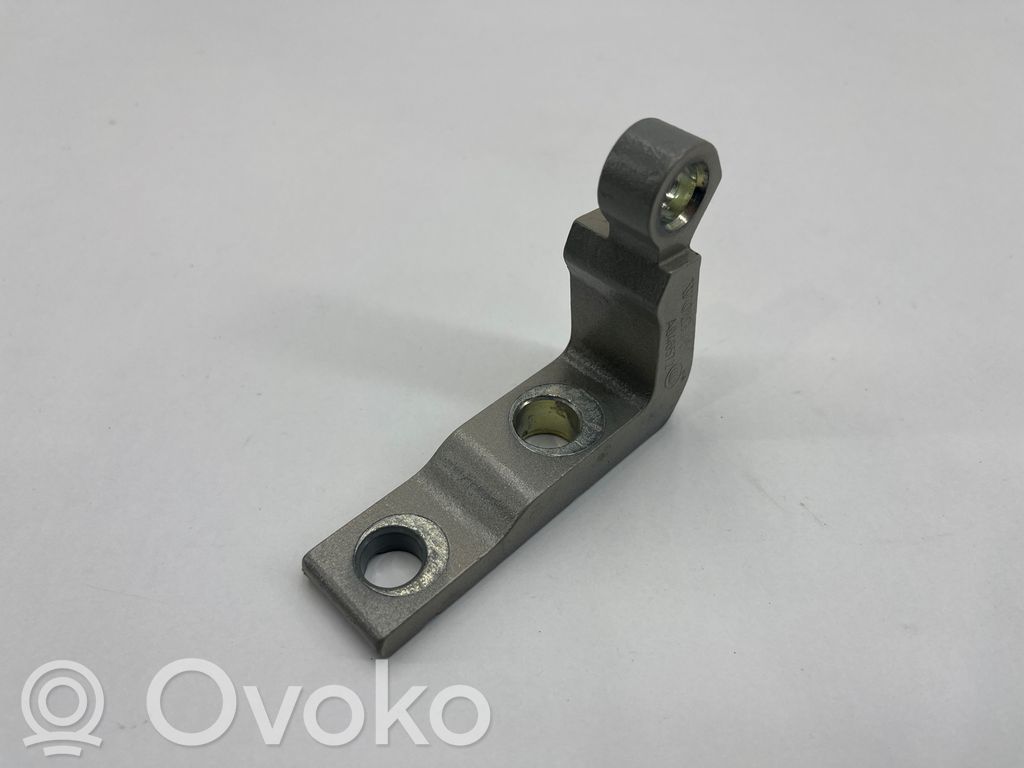 Front door upper hinge   31424585