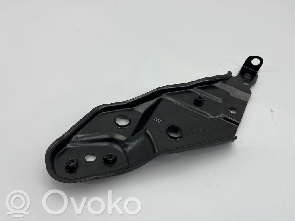 Cupra Formentor Headlight/headlamp mounting bracket 