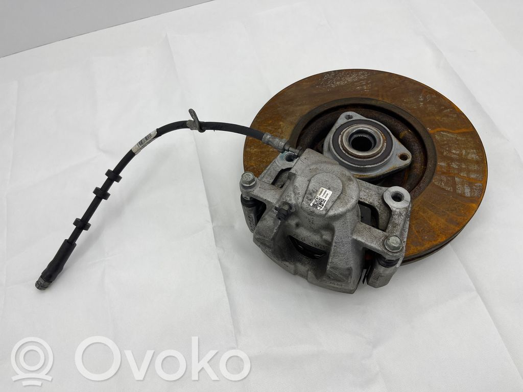 Volvo XC40 Etujarrusatula 