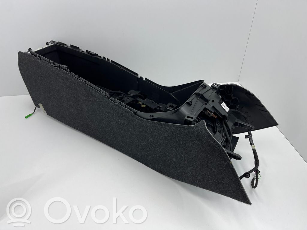 Volvo XC40 Consola central 