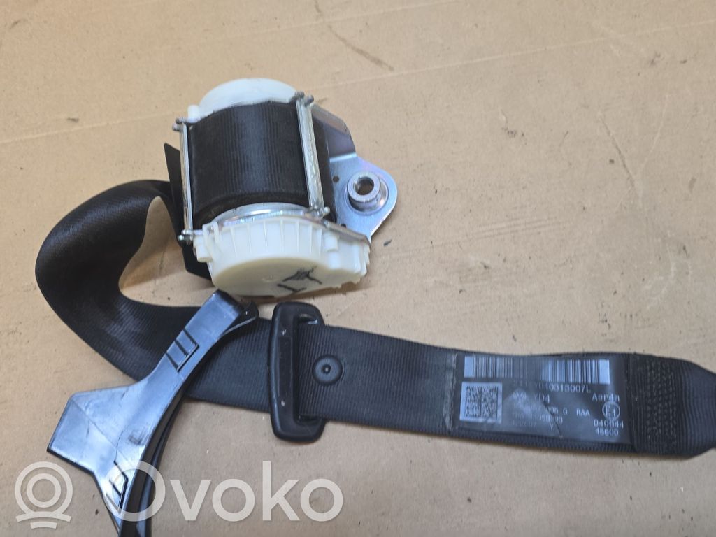 Volkswagen PASSAT B6 Cinturón trasero 