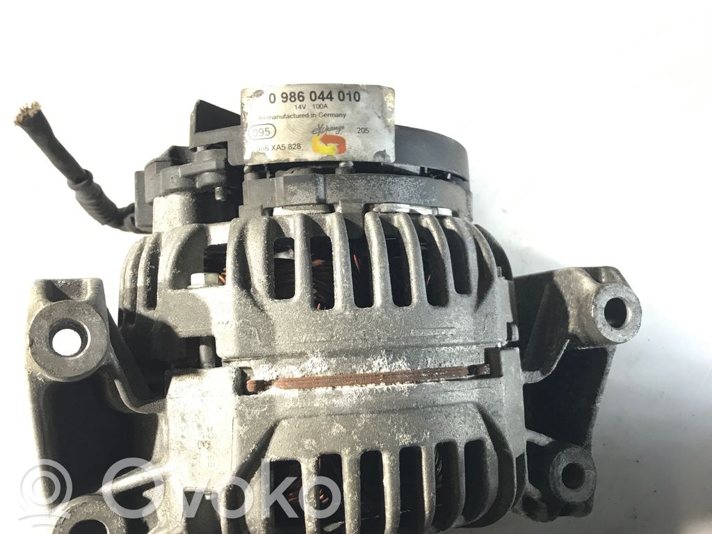 Opel Zafira A Alternador 