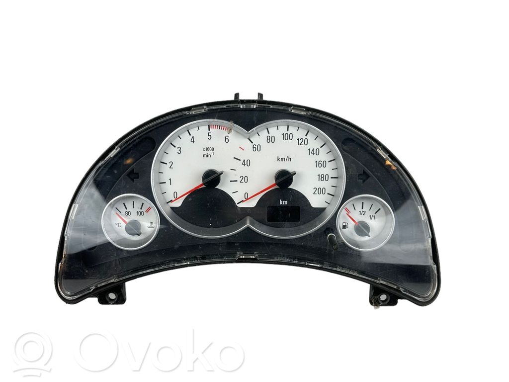 Opel Corsa C Speedometer (instrument cluster) 
