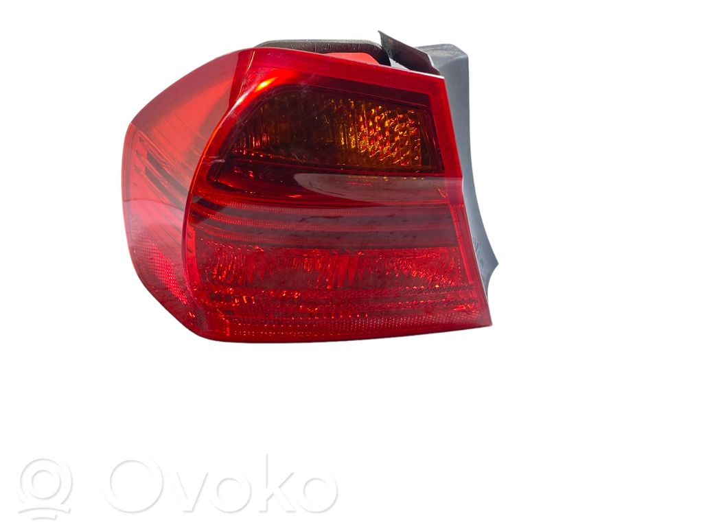Rear/tail lights   6937457,63216937457