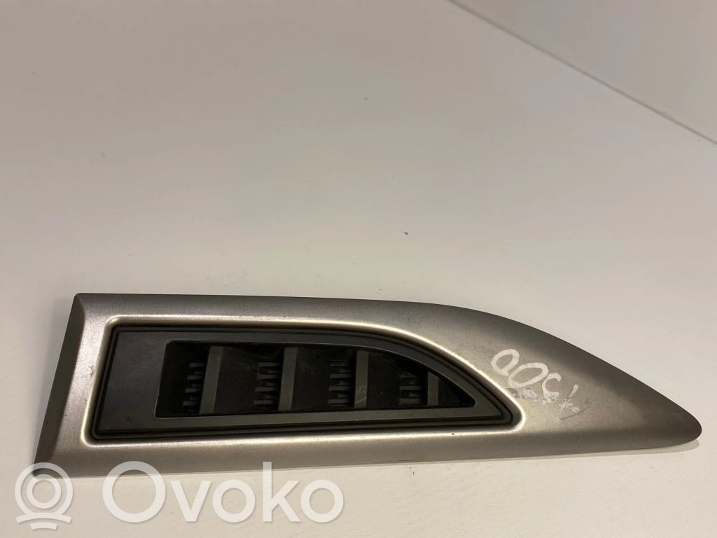 Chevrolet Captiva Griglia parafango 