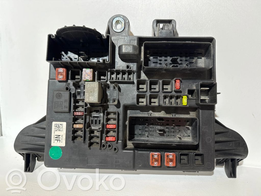 Módulo de fusible   13277322,15180427710