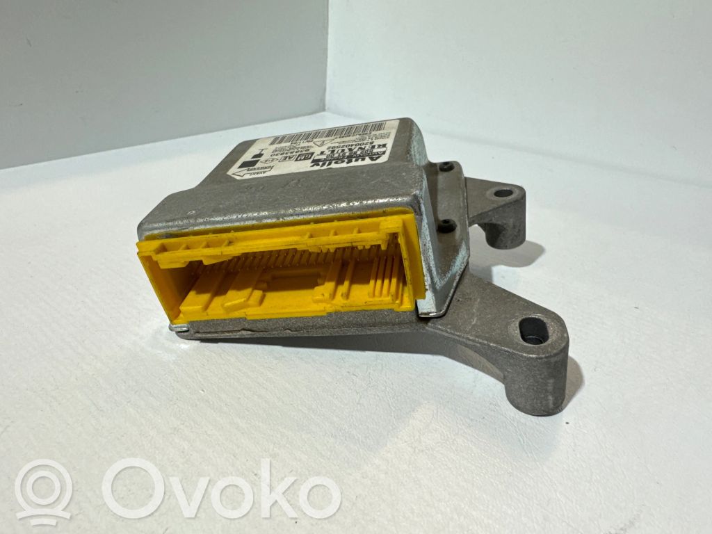 Opel Vivaro Unitate/modul de comandă airbaguri 