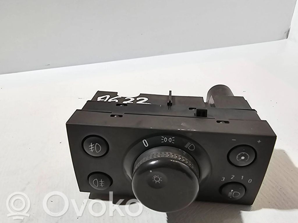 Opel Vectra C Lukturu slēdzis 
