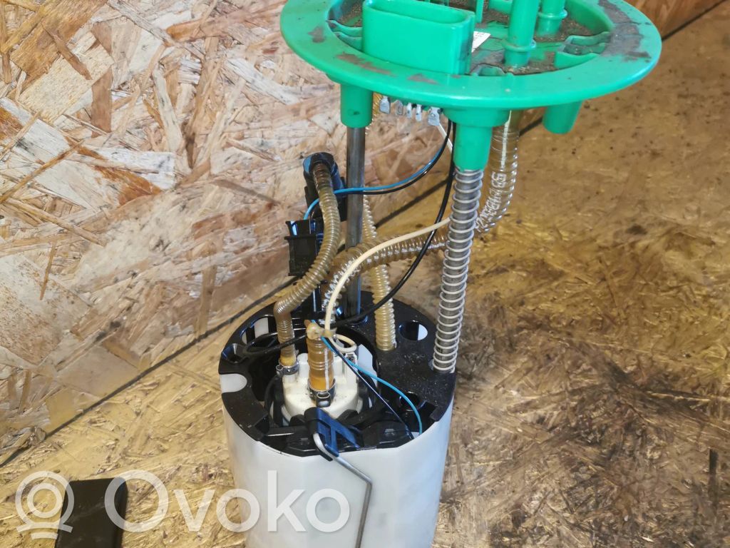 Audi A6 S6 C6 4F Pompa carburante immersa 