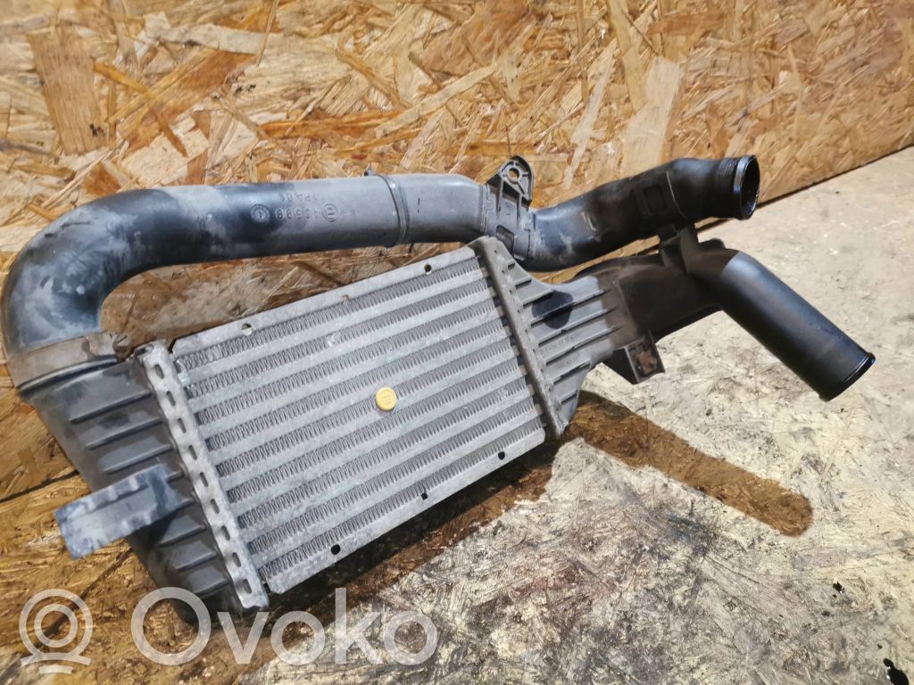 Opel Zafira A Interkūlerio radiatorius 