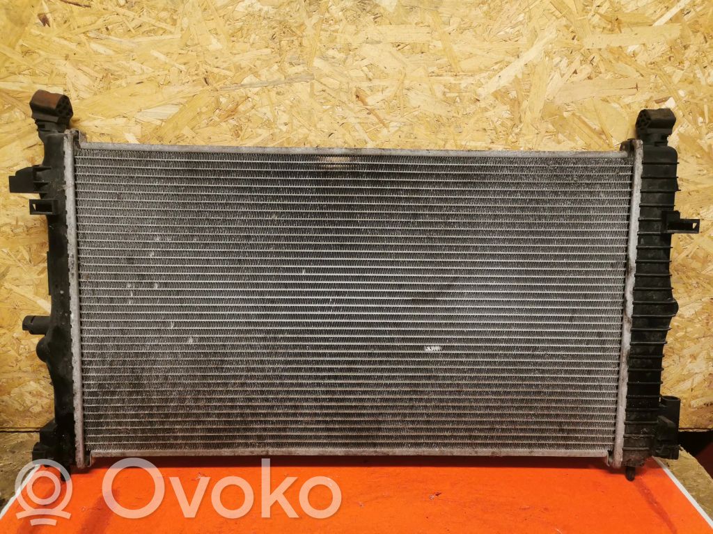 Opel Insignia A Coolant radiator 