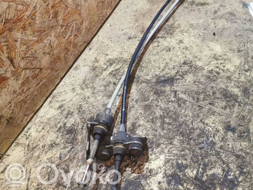 Opel Astra H Gear shift cable linkage 