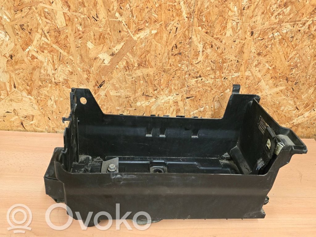 Opel Insignia A Podstawa / Obudowa akumulatora 