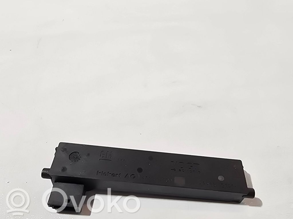 Opel Zafira B Sensor 