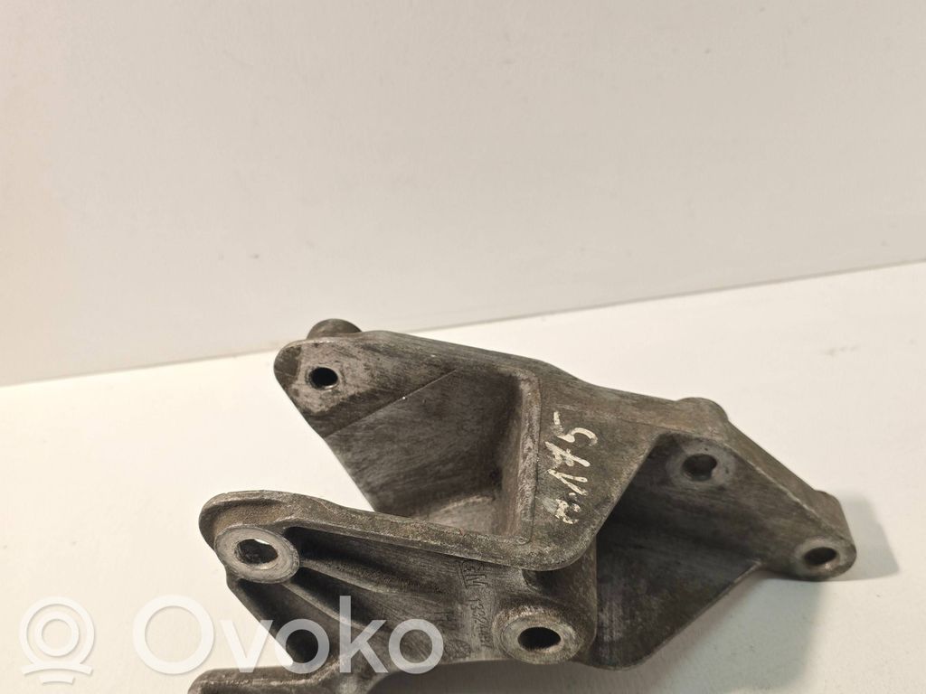 Opel Astra J Gearbox mounting bracket 
