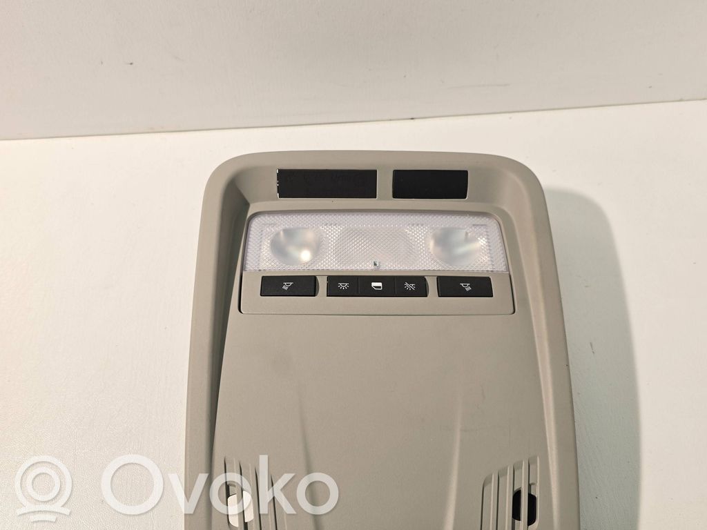 Opel Astra K Światło fotela przedniego 