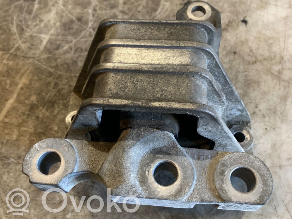 Opel Signum Engine mount bracket 