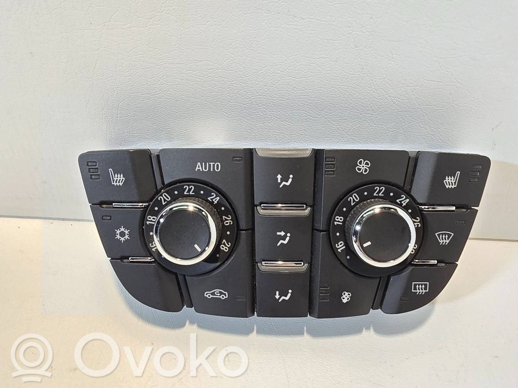 Opel Astra J Panel klimatyzacji 