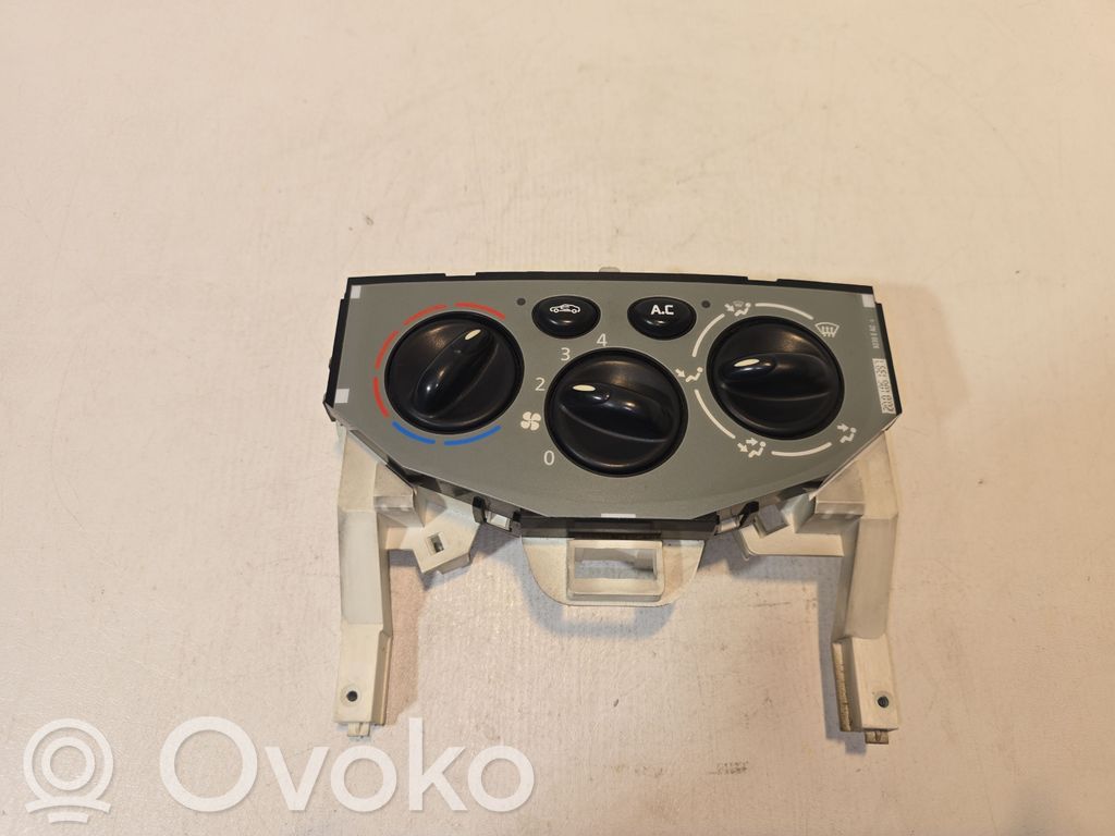 Opel Vivaro Climate control unit 