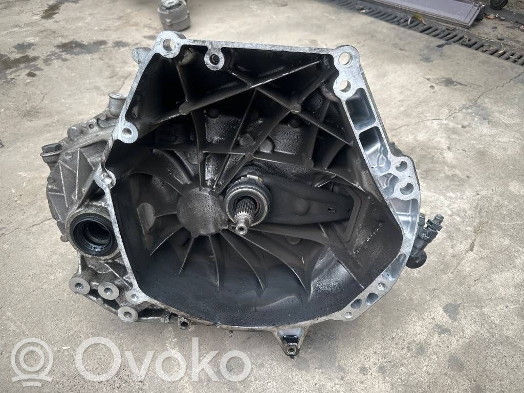 Manualna 6-biegowa skrzynia biegów   61H0101617,C6570