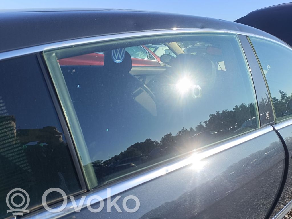 Citroen C6 Luna de la puerta trasera 