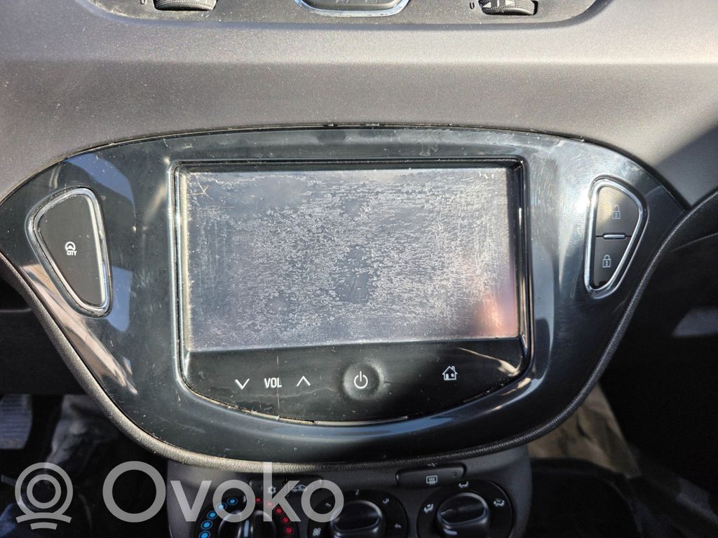 Opel Corsa E Unidad delantera de radio/CD/DVD/GPS 