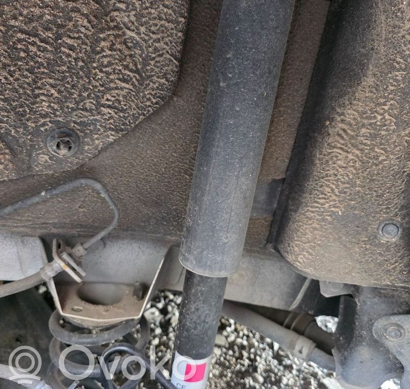 Mazda 2 Aizmugurē amortizators 
