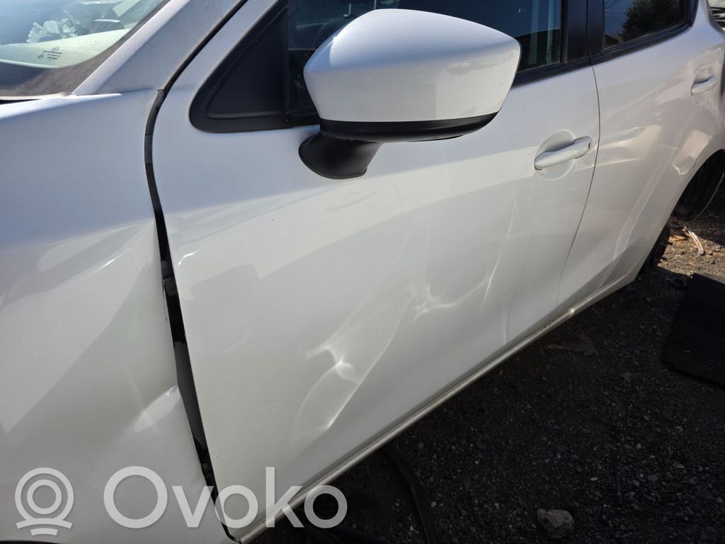 Mazda 2 Priekinės durys 