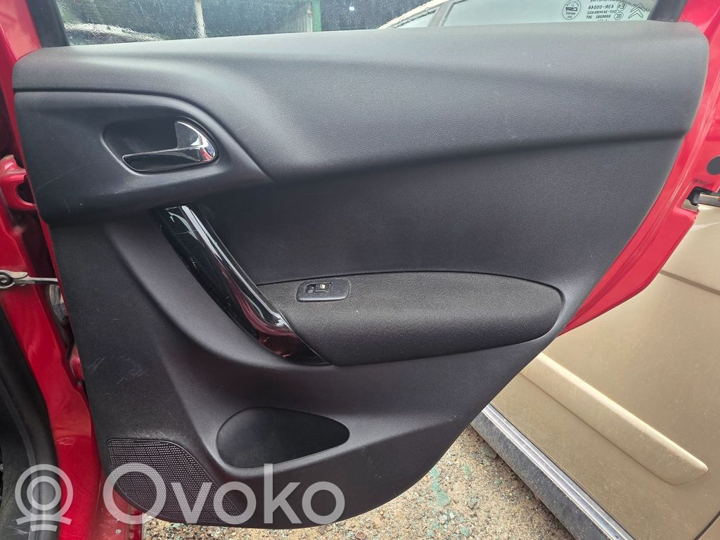 Citroen C3 Apšuvums aizmugurējām durvīm 