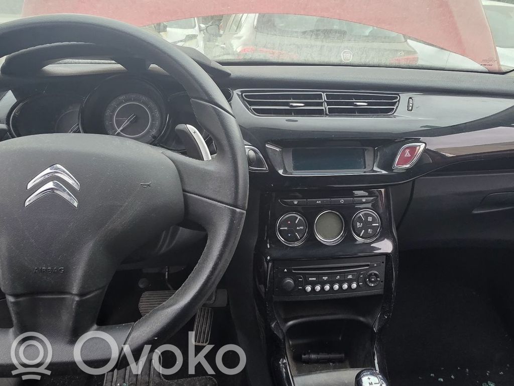 Citroen C3 Set planșă bord cu airbag 