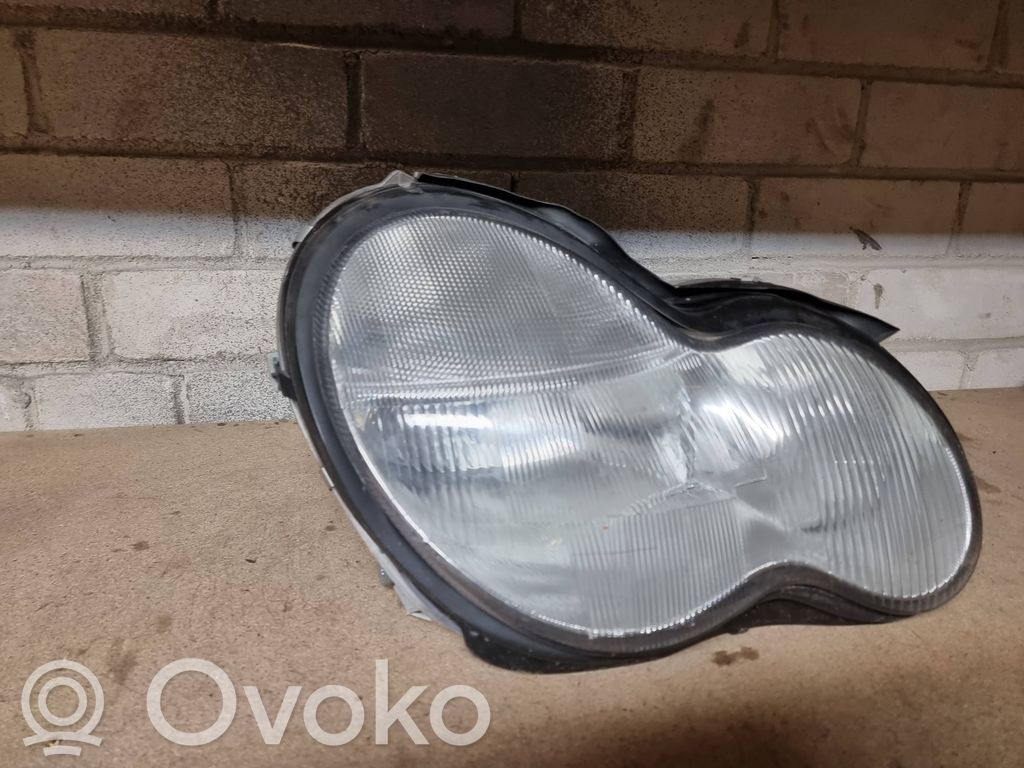 Mercedes-Benz C W203 Headlight/headlamp 