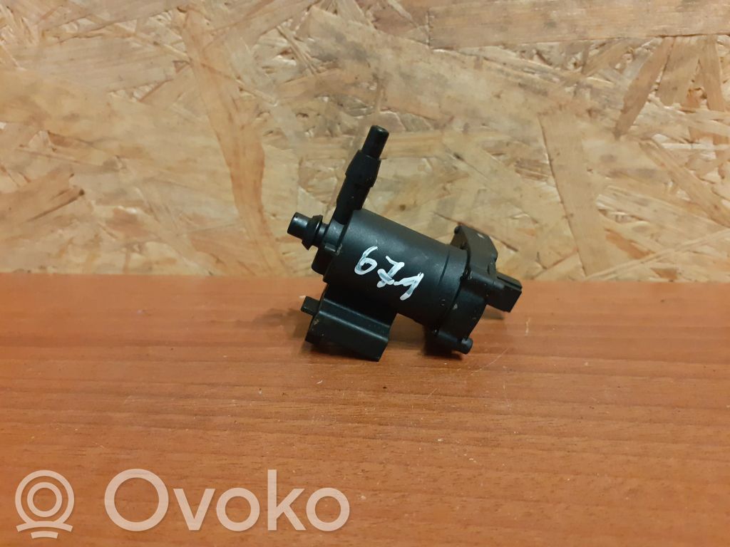 Mercedes-Benz C W203 Turbo solenoid valve 