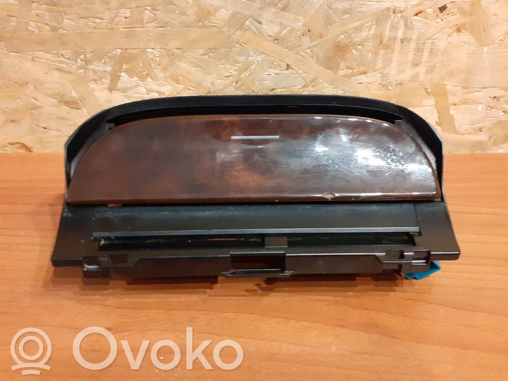 Mercedes-Benz ML W163 Пепельница 