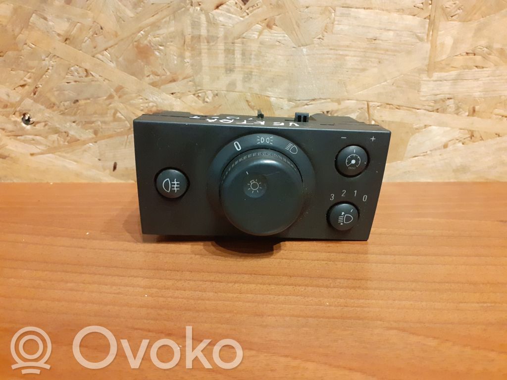 Light switch   1867,13177066