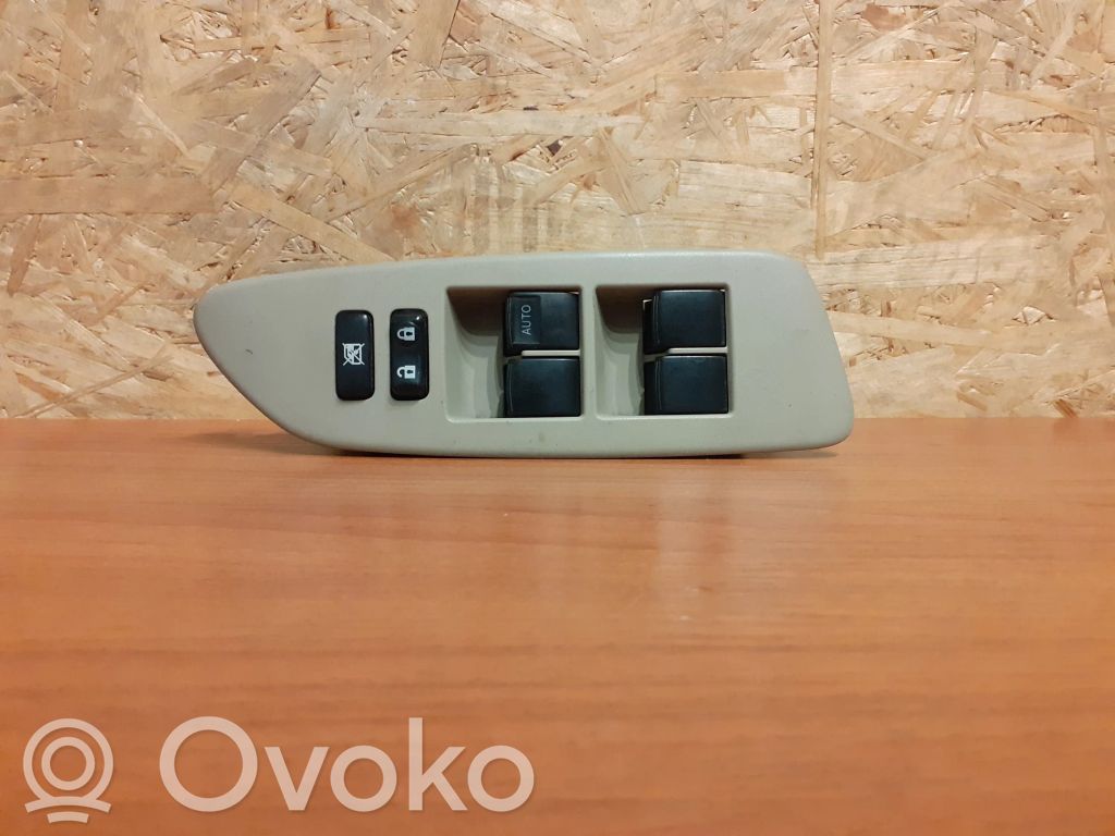 Toyota Auris 150 Przyciski szyb 