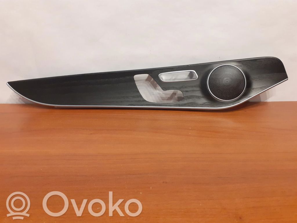 Mercedes-Benz C W205 Front door glass trim molding 