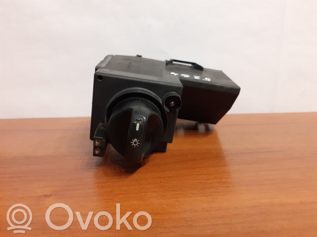 Light switch   5264,2105450104