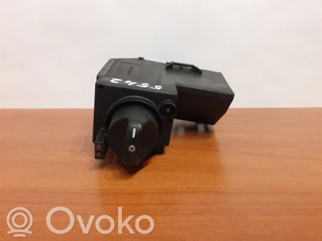 Interruptor de luz   5542,2105451104