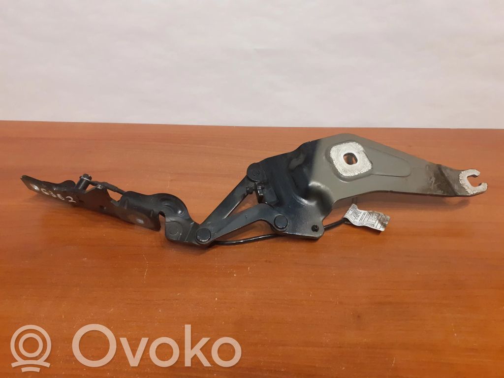 Engine bonnet/hood hinges   9188852,9188853,6362,7208628