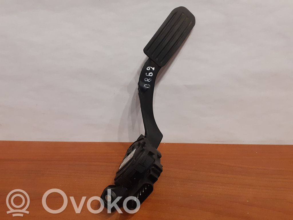Ford Mondeo MK IV Pedal del acelerador 