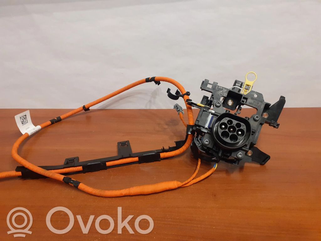 Audi A3 8Y Moottorin asennusjohtosarja 
