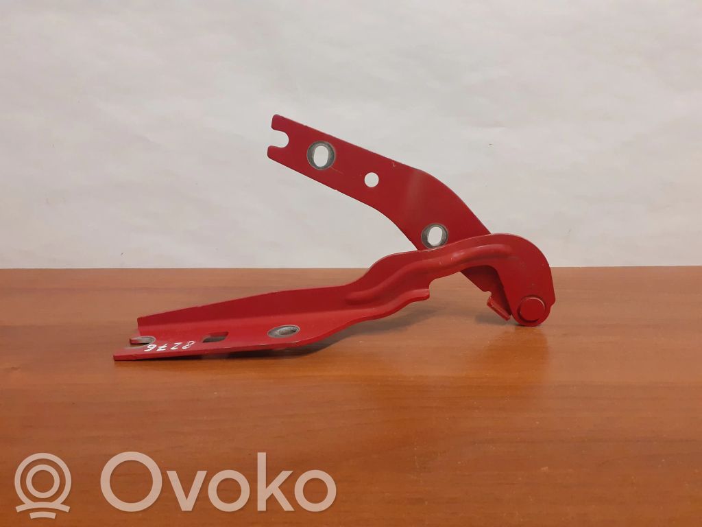 Volkswagen Golf VII Engine bonnet/hood hinges 