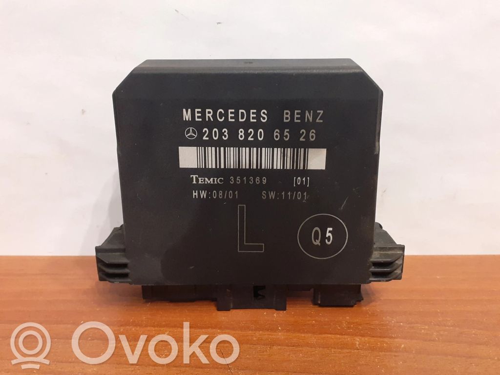 Mercedes-Benz C W203 Durvju vadības bloks 