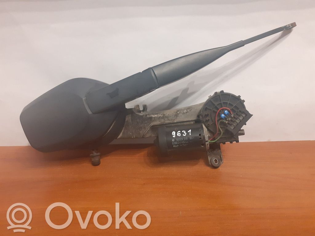 Mercedes-Benz E W210 Mechanizm i silniczek wycieraczek szyby przedniej / czołowej 
