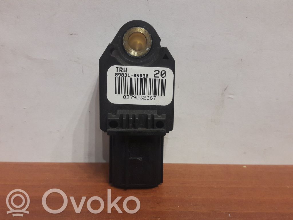 Toyota Avensis T270 Sensor impacto/accidente para activar Airbag 