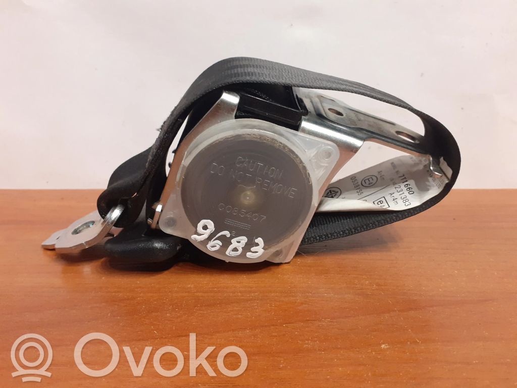 Toyota Prius (XW30) Cinturón trasero 