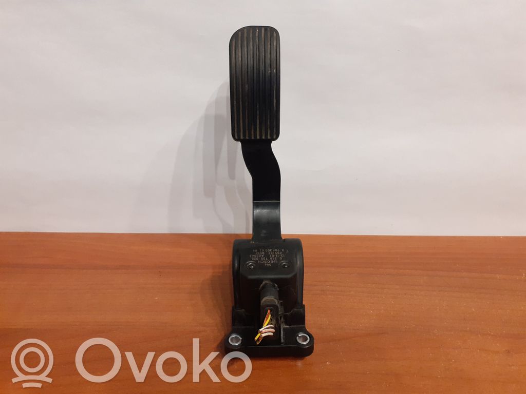 Mercedes-Benz Sprinter W906 Accelerator throttle pedal 