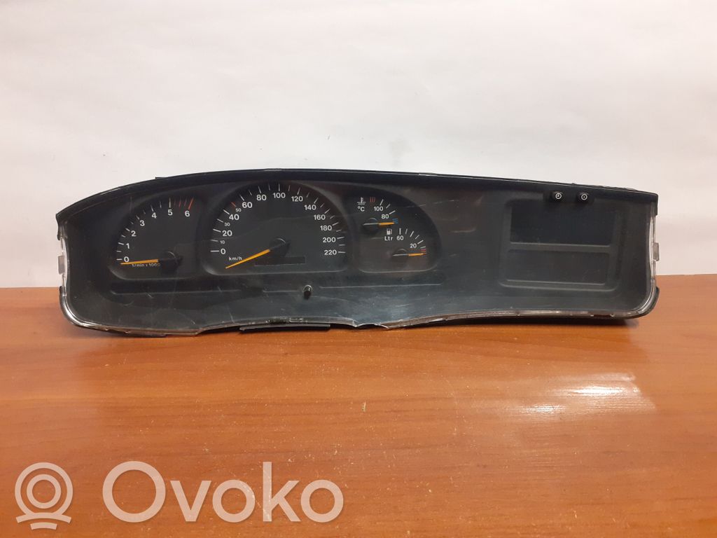 Opel Vectra B Licznik / Prędkościomierz 