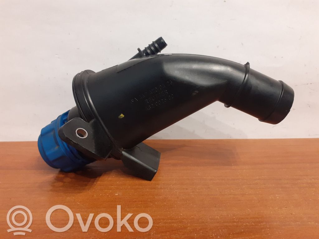 Mercedes-Benz Vito Viano W447 AdBlue liquid reservoir 
