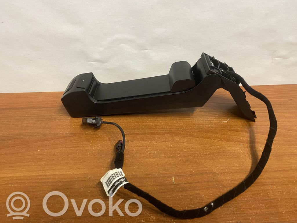 BMW X5 E70 Kita salono detalė 